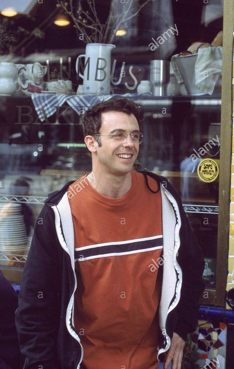 Satc Outfits, David Eigenberg, Leo Szn, New York Vibes, Dream Boyfriend, City Boy, City Outfits, Best Boyfriend, Tv Characters