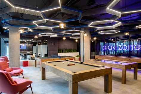 Sport Bar Design, Billiards Bar, Gaming Lounge, Game Cafe, Rehearsal Room, Lobby Lounge, Room Screen, Lounge Design, Billiard Room