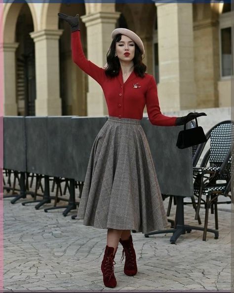 Retro Outfits 50s Style, 1940s Fashion Women Evening, 1950 Outfits Women, 40s Outfits For Women, 1950s Outfits Women, Vintage Work Outfit, 1920s Fashion Casual, Vintage Outfits 20s, 40s Clothes