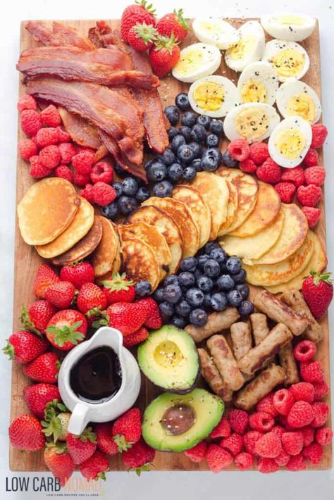 keto Breakfast Charcuterie Board Breakfast Charcuterie Board, Breakfast Charcuterie, Breakfast Meat, Breakfast Platter, Low Carb Fruit, Charcuterie Inspiration, Charcuterie Recipes, Summer Snacks, Christmas Breakfast