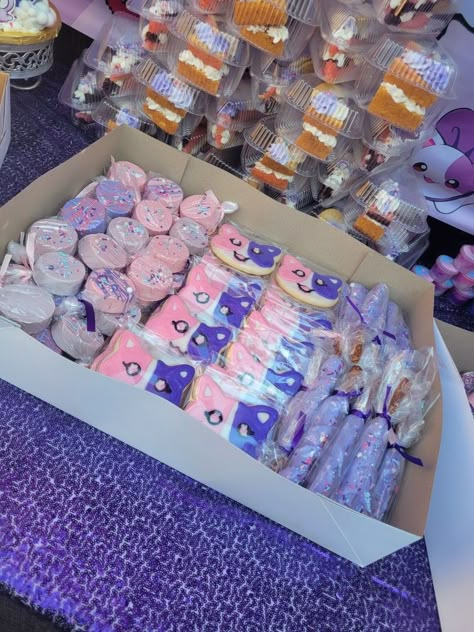 Aphmau Themed Party, Aphmau Birthday Cake Ideas, Aphmau Birthday, Aphmau Birthday Party, Aphmau Party, Aphmau Cake Ideas, Aphmau Cake, Aphmau Birthday Cake, Aphmau Birthday Party Ideas