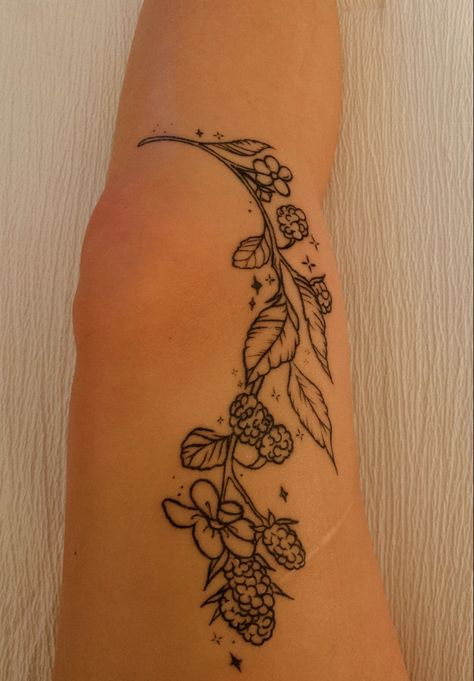 Earthy Knee Tattoos, Leaf Vine Tattoo Leg, Anklet Flower Tattoo, Lavender Wrap Tattoo, Small Floral Arm Tattoo, Delicate Halloween Tattoo, Chronically Ill Tattoos, Nature Tattoos Patchwork, Whimsical Floral Tattoo