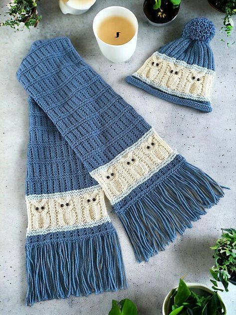 Stripe Scarf Pattern, Knitting Graph Paper, Knit A Scarf, Owl Knitting Pattern, Fingerless Gloves Knitted Pattern, Owl Scarf, Knitted Owl, Knitted Slippers Pattern, Dishcloth Knitting Patterns