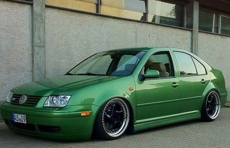 106 Me gusta, 0 comentarios - MK4 Team (@mk4_team) en Instagram: "Green Machine !!! . Use #mk4team . #mk4team #mkivkids #mk4dubs" Jetta A4 Tuning, Vw Jetta Mk4, Golf A3, Jdm Tuning, Jetta A4, Jetta Mk4, Vw Mk4, Jetta Mk5, Golf Mk4