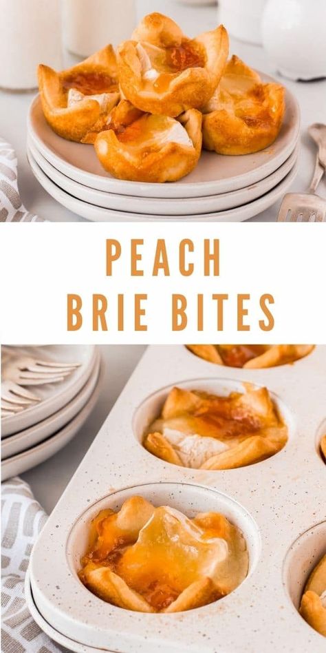 Peach Brie Puff Pastry, Snacks With Brie Cheese, Brie Party Appetizers, Peach Party Food Ideas, Apricot Brie Bites, Brie Apricot Appetizer, Brie Peach Appetizer, Hot Honey Baked Brie Bites, Appetizers With Peaches