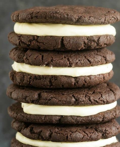 Keto Oreo Dessert Recipes, East Keto Dessert Recipes, Low Carb Oreo Cheesecake Cookies, Keto Oreo Cookies, Lower Carb Desserts, Carnivore Cookies, Smoothie Recipes Chocolate, Healthy Oreos, Keto Cookies And Cream