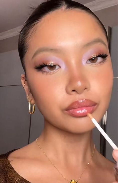 Glazed Lip & Eye Look: Steph Hui Maquillage On Fleek, Mekap Mata, Smink Inspiration, Dope Makeup, Makeup Eye Looks, Eye Makeup Art, Makeup Obsession, Kiss Makeup, Pink Makeup