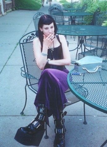 90s Mall Goth, 2000s Mall Goth, 2000s Goth, Purple Goth, Outfit Inso, 90s Goth, Goth Aesthetic, Alt Fashion, Mall Goth