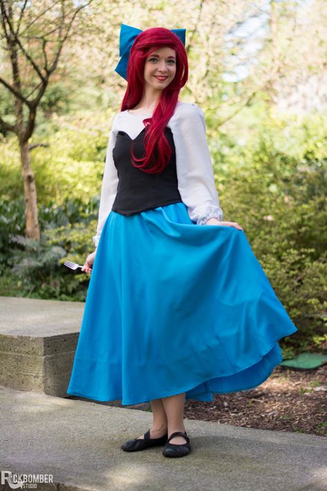 Ariel Costume Diy, Ariel Blue Dress, Mermaid Costume Women, Red Head Halloween Costumes, Ariel Halloween Costume, Blue Princess Dress, Ariel Cosplay, Ariel Costumes, Little Mermaid Costume