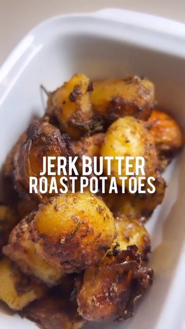 Jerk Potatoes, Carribean Food Sides, Jamaican Potatoes Recipes, Jamacian Food Sides, Jerk Vegetables, Jamaican Potatoes, Caribbean Vegetables Side Dishes, Caribbean Potatoes, Jerk Oyster Mushroom Recipe