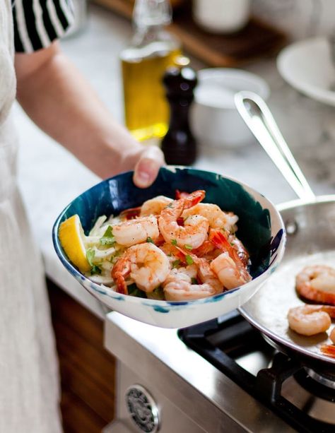 From freezer to table in 15 minutes flat. This simple how-to gives you an easy weeknight option, or dinner when you're short on time! Add a bowl of garlicky pasta or a leafy green salad, and dinner is a done deal. Live Shrimp, Cooking Shrimp, Salad Shrimp, Cook Shrimp, How To Cook Liver, Shrimp Creole, Leafy Green Salads, Shrimp Dinner, Grape Salad