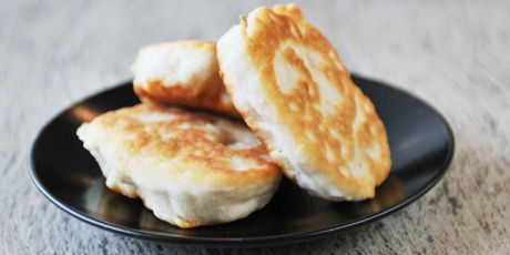 Bannock Inuit Food, Bannock Recipe, Bannock Bread, Family Dinner Night, Native Foods, Food Network Canada, Canadian Food, Fry Bread, Fun Easy Recipes