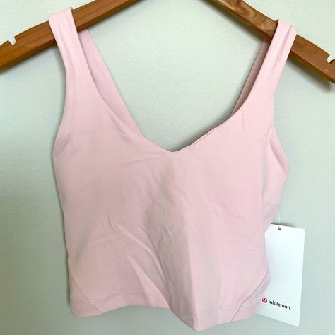 Lululemon Crop Top, Align Tank Top, Middle School Outfit, Align Tank, Lululemon Align Tank, Lululemon Outfits, Outfit Inspo Casual, Casual Preppy Outfits, Lululemon Tank Top