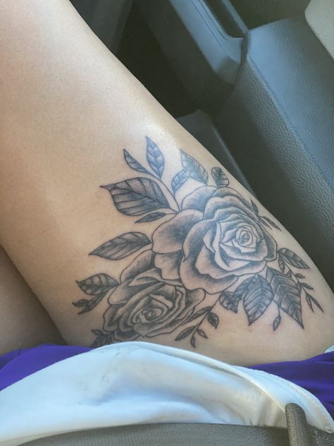 Thigh Tattoos Women Roses, Front Thigh Tattoos Women Black, Flower Hip Tattoo Thigh Piece, Thigh Rose Tattoo, Rose Tattoo On Thigh, Front Thigh Tattoos Women, Rose Thigh Tattoos, Tattoo Ideas Thigh, Lilly Flower Tattoo