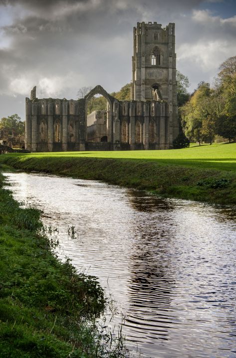 Fountains Abbey, Abandoned Village, Kingdom Of Great Britain, British Countryside, Yorkshire Dales, Yorkshire England, England And Scotland, England Uk, English Countryside