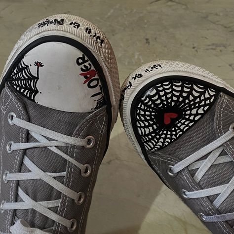 converse all star | converse art | tomorrow x together | shoes | art Black Converse Drawing On Shoes, Converse Sharpie Art, Converse Drawn On, Converse Shoe Art, Shoe Drawings Converse, How To Decorate Converse, Converse Doodle Ideas, Converse Art Ideas, Shoe Doodles Converse