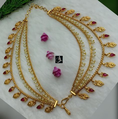 Maatilu Designs, Maatilu Designs Gold, Gold Jewellry, New Gold Jewellery Designs, Modern Gold Jewelry, Bridal Jewellery Design, Ear Chain, Earrings Chain, Flowers Wallpapers