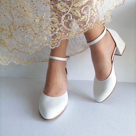 [Sponsored] 36 Impressive Wedding Shoes Insights 2022 You Will Love #wedding Block Heel Wedding Shoes, Wedding Shoes Block Heel, White Pump, White Block Heels, Ankle Wrap Heels, Wedding Shoes Low Heel, Wedding Shoes Comfortable, Wedding Pumps, Closed Toe Heels