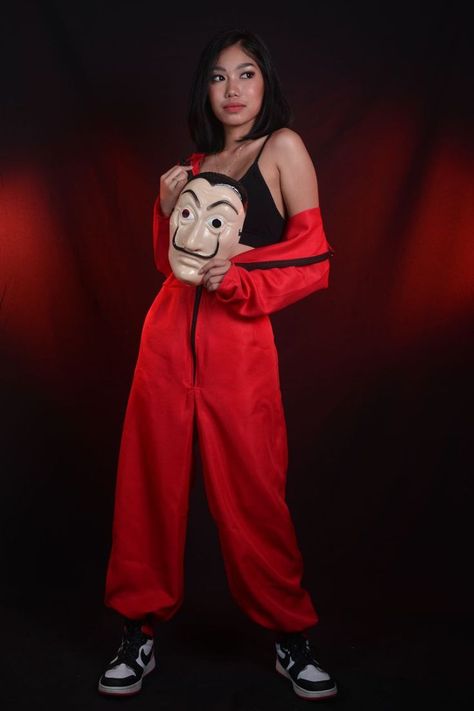 Money Heist Costume, Heist Costume, Costume Photoshoot, Money Heist, Fashion Photoshoot, Ideas Style, Home Ideas, Halloween Costumes, Style Inspiration