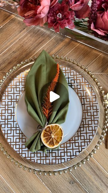 Napkin Ring Folding, Turkey Napkin Fold, Thanksgiving Napkin Folds, Thanksgiving Table Settings Diy, Diy Napkin Folding, Folding Napkins, Beautiful Napkin Folding, Entertaining Platters, Napkin Folding Tutorial