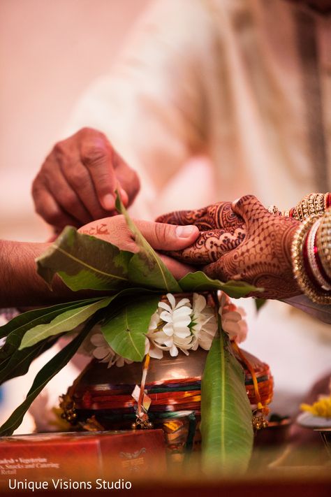 A bride and groom wed in an Indian wedding ceremony. | Photo #21569 Bengali Wedding Photography, Indian Wedding Rituals, Marriage Images, Indian Wedding Poses, Marriage Photography, Indian Wedding Photography Couples, Bridal Photography Poses, Indian Wedding Couple Photography, Marriage Photos