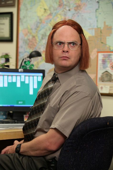 The Office: Who Wore It Best? Photo: 604706 - NBC.com Best Of The Office, The Office Dwight, Office Jokes, Office Icon, The Office Show, Райан Гослинг, Office Memes, Office Wallpaper, Office Birthday