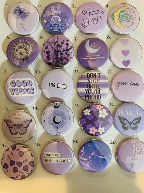 Cute Pin Designs, Pin Button Design Aesthetic, Pin Ideas Button Aesthetic, Pin Design Ideas Button, Cute Button Ideas, Cute Pins Aesthetic, Aesthetic Pins Button, Aesthetic Button Pins, Cool Button Pins