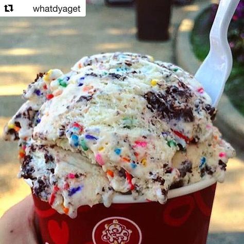 Cold Stone Creamery on Instagram: “Get the weekend started #ColdStoneStyle with Birthday Cake Remix!” Birthday Cake Remix Ice Cream, Birthday Cake Ice Cream Cone, Coldstone Ice Cream Orders, Cold Stone Ice Cream, Jif Creamy Peanut Butter, Birthday Cake Ice Cream, Cold Stone Creamery, Ice Cream Birthday Cake, Cold Stone