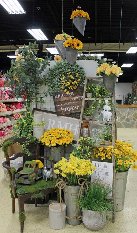 Flower Shop Retail Display, Boutique Outdoor Signs Store Fronts, Floral Shop Window Displays, Spring Storefront Window Displays, Floral Shop Displays, Flower Shop Display Ideas, Spring Display Ideas, Spring Store Window Display, Spring Retail Display