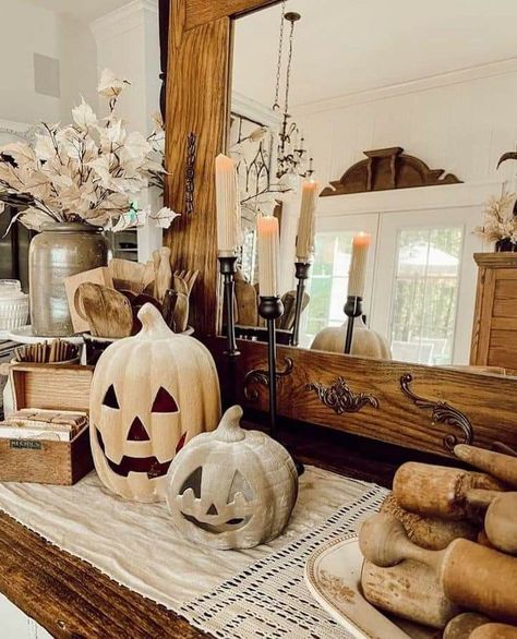 Halloween Decorations Farmhouse Style, Neutral Fall Mantle Decor, Fall Dresser Decor, Pottery Barn Pumpkins Diy, Fall Mantles Ideas, Fall Decor Ideas For The Home Farmhouse, Pumpkin Mantle Decor, Pottery Barn Fall Decor, Fall Entry Table Decor