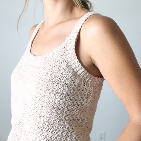 Road Trip Tank | FREE written crochet pattern Crochet Tank Top Free, Alt Summer, Outfits Alt, Crochet Tank Tops, Outfits Amazon, Foundation Single Crochet, Diy Tank, Aesthetic 2024, Crochet Wearables