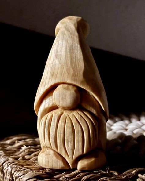 Whittling Club | Captured in Wood and Shadow: My Newest Gnome Carving | Facebook Wood Carving Gnome, Whittling Christmas Ornaments, Gnome Chainsaw Carving, Wood Carving Gift Ideas, Whittled Gnome, Wood Carved Gnomes, Wood Carving Beginner, Whittling Patterns Free, Widdling Wood Ideas Easy