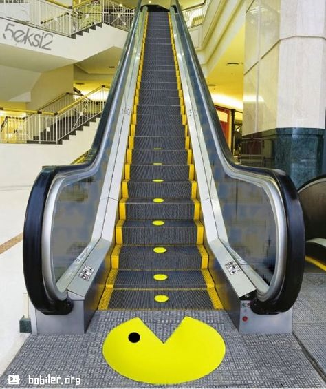 Fun, light hearted, would work with target audience Walking Stairs, Guerrilla Advertising, Creativity Ideas, Mall Design, Publicidad Creativa, Street Marketing, Deco Originale, Guerilla Marketing, Floor Stickers