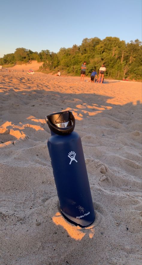 Blue Water Bottle Aesthetic, Water Bottle Aesthetic, Bottle Aesthetic, Metal Water Bottle, Birthday Wishlist, Lake Michigan, Blue Aesthetic, Reusable Water Bottle, Water Bottle