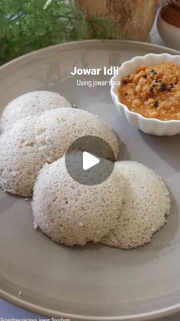 Idli Rava Recipe, Millet Idli Recipe, Jowar Recipes Healthy, Idli Batter Recipe, Jowar Recipes, Rava Idli Recipe, Idli Batter, Idli Recipe, Millet Recipes