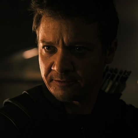 Clint Barton Icon, Avengers Age Of Ultron, Film Icon, Avengers Age, Clint Barton, Age Of Ultron, Jeremy Renner, Hawkeye, Avengers