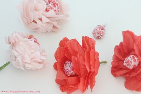 Valentine’s Day Craft – Tissue Paper Flower Lollipops Lollipop Flower Diy, Flower Lollipop, Crepe Paper Roses, Tissue Flowers, Valentines Roses, Valentine Crafts For Kids, Valentine Activities, Homemade Valentines, Valentines Flowers