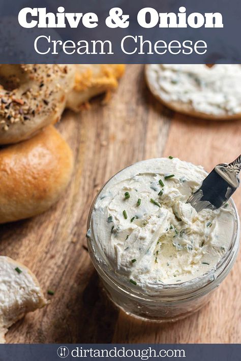 Chive And Onion Cream Cheese, Chive Cream Cheese, Cream Cheese Spread Recipes, Bagel Spread, Cheese Spread Recipes, Sour Cream Substitute, Cream Cheese Recipes Dip, Cream Cheese Recipe, Salmon Cream Cheese