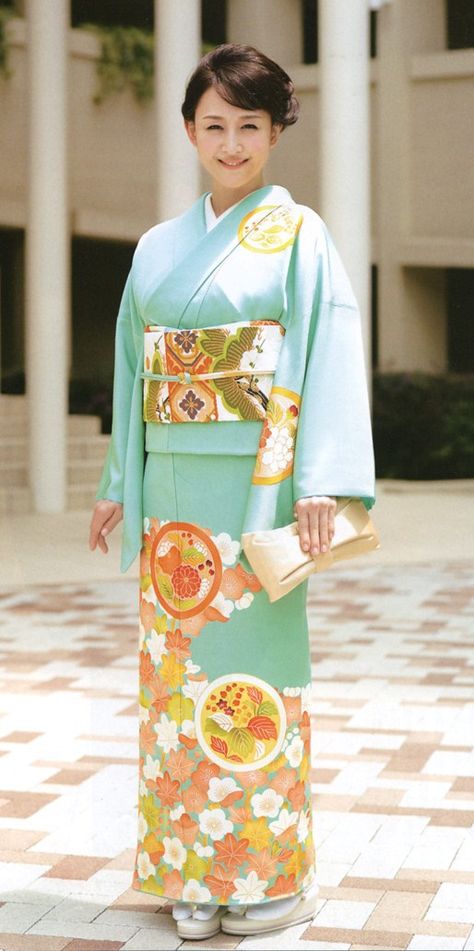 Houmongi Houmongi Kimono, Kimono Aesthetic, Japanese Wear, Kimono Costume, Kimono And Yukata, Japanese Traditional Clothes, Japanese Yukata, Modern Kimono, Asian Clothes