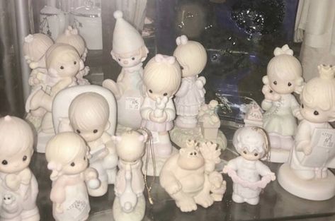 Blue Lily Lily Blue, Precious Moments Collection, Precious Moments Dolls, Girls Tea Party, Precious Moments Figurines, Pastel Pink Aesthetic, My Posts, Vintage Character, Doll Parts