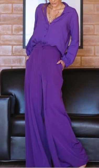 Scarf Outfit Ideas, Purple Pants Outfit, Chic Scarf, Outfit Ideas 2024, Scarf Outfit, Purple Outfits, Hormone Health, Hormone Balancing, Purple Fashion