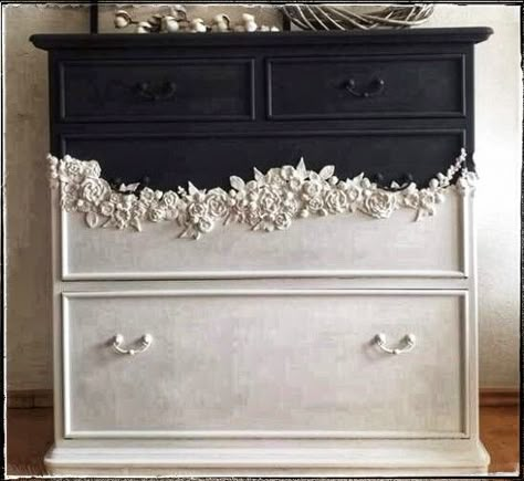 Black And White Dresser, Floating Nightstand Ideas, Modern Floating Nightstand, Furniture Makeover Inspiration, Nightstand Ideas, Organizer Clothes, Kitchen Wall Cabinets, Furniture Appliques, Furniture Painting Techniques