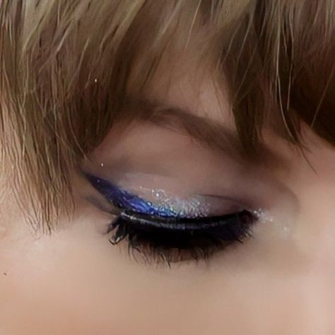 Midnights Taylor Swift Aesthetic, Taylor Swift Grammy, Taylor Swift Eyes, Midnight Hair, Midnights Aesthetic, Taylor Swift Makeup, Taylor Swift Nails, Midnights Taylor Swift, Midnights Taylor