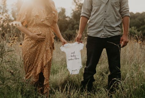 Onsie Maternity Picture, Maternity Photography Small Bump, Maternity Photography Onesie, Maternity Photography With Onesie, Maternity Photography Poses Couple Fall, Gender Cake Reveal Photoshoot, Maternity Photography Country Rustic, Onesie Maternity Photos, Onsie Pregnant Announcement