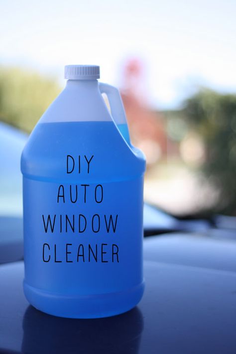 Homemade Windshield Washer Fluid, Cleaning Car Windows, Happy Money Saver, Windshield Cleaner, Happy Money, Windshield Washer Fluid, Diy Cleaning Products Recipes, Accessory Ideas, Car Washer