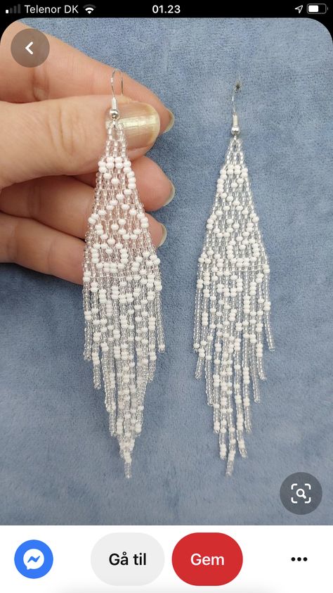 Anting Manik, Seed Bead Jewelry Patterns, Beaded Jewelry Earrings, Beaded Earrings Native, Beaded Fringe Earrings, Beadwork Designs, Beaded Earrings Tutorials, Beaded Earrings Diy, Bracelet Craft Diy