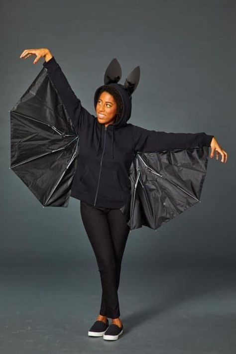 Bat Costume, Diy Halloween Costumes For Women, Homemade Halloween Costumes, Last Minute Costumes, Diy Halloween Costumes Easy, Halloween Pins, Last Minute Halloween Costumes, Homemade Halloween, Rosie The Riveter