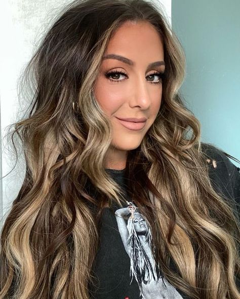 Britt Baker, Professional Wrestlers, Bedroom Eyes, Under Contract, Wrestling Divas, Professional Wrestler, Female Wrestlers, Hair Inspo, Body Types