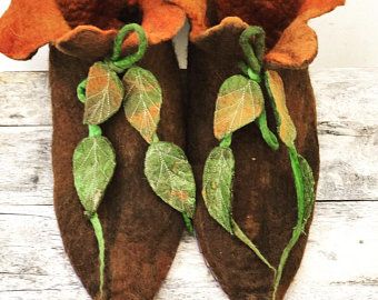 Hand Felted Accessories for Nature Spirits by folkowl on Etsy The Elves And The Shoemaker, Elves And The Shoemaker, Elf Slippers, Elf Shoes, Fairy Shoes, Primary And Secondary Colors, Leaf Scarf, Felt Shoes, Wee Folk