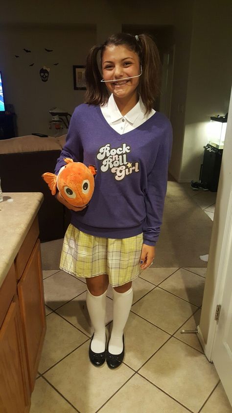 Darla costume from finding Nemo Darla Sherman Costume, Darla And Nemo Couple Costume, Darla Halloween Costume, Nemo And Darla Costume, Disney Character Outfit Ideas, Darla Nemo Costume, Nemo Costume Women, Nemo Characters Costumes, Finding Nemo Darla Costume